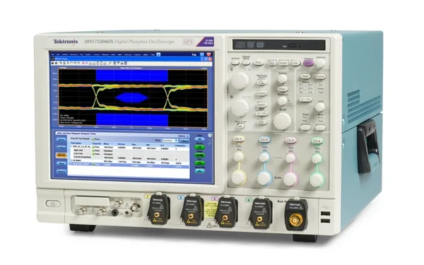 Осциллограф Tektronix DPO73304DX